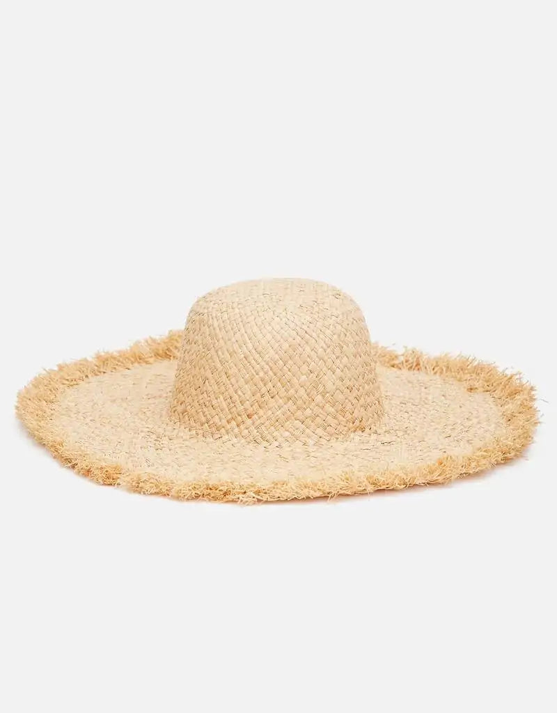 Pamela Beige - Waneta