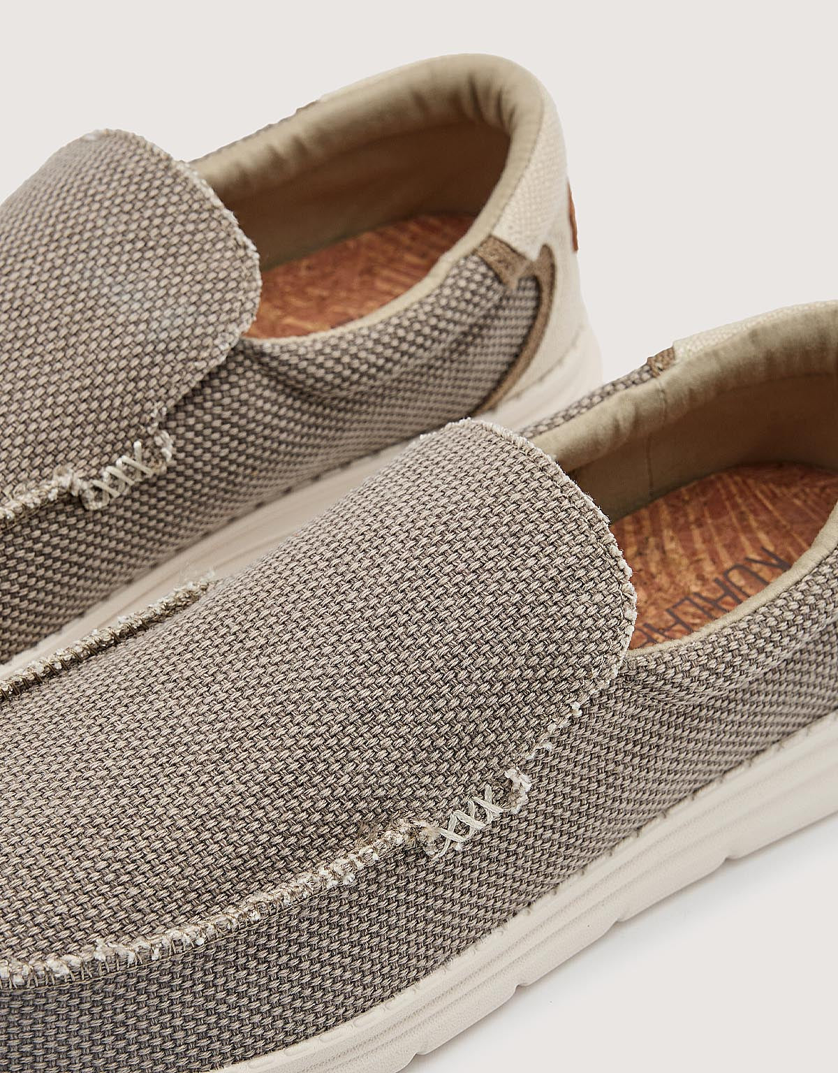 Zapato Casual Wallabee Marrón Grafito - Keeper