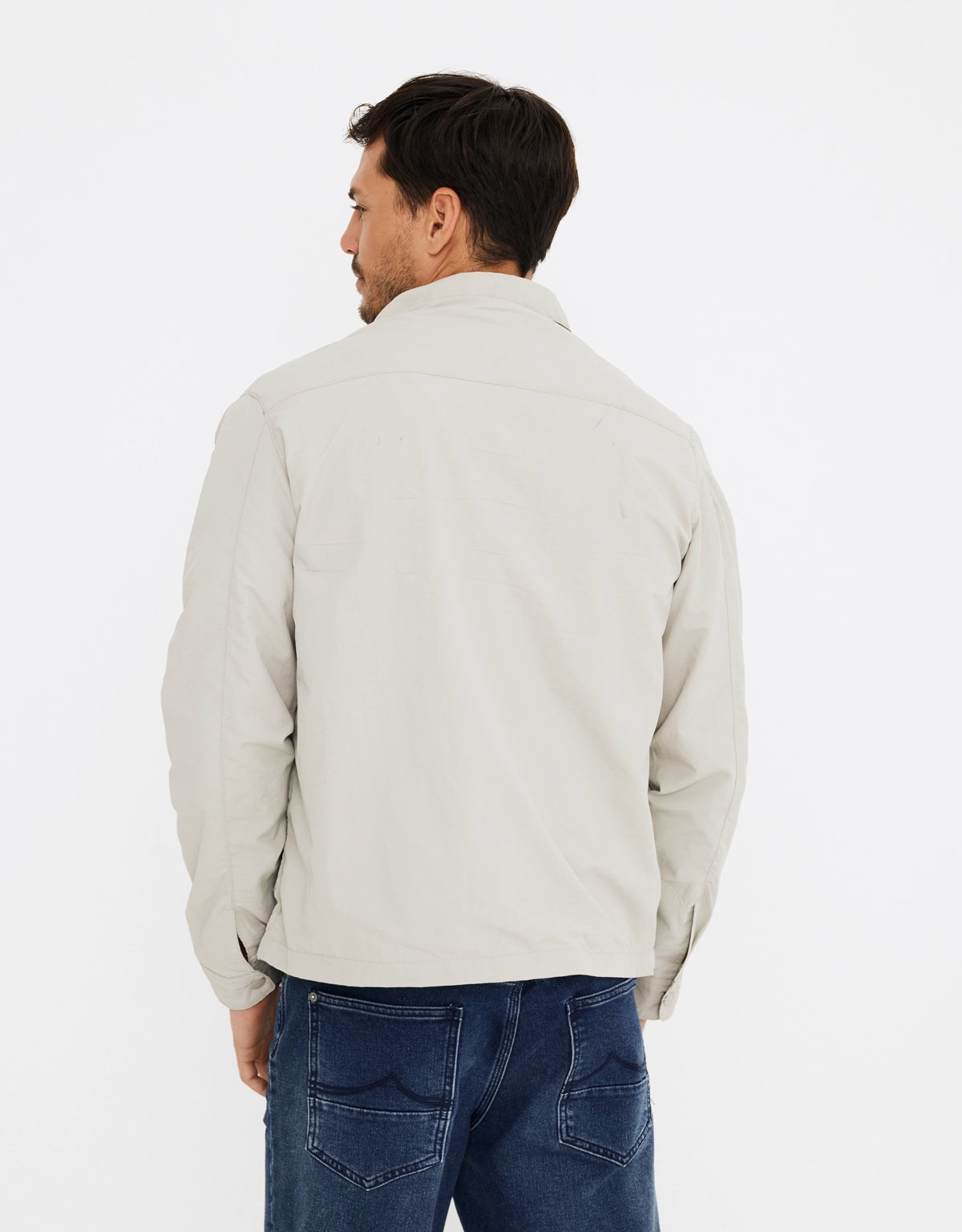 Sobrecamisa bolsillos gris 2