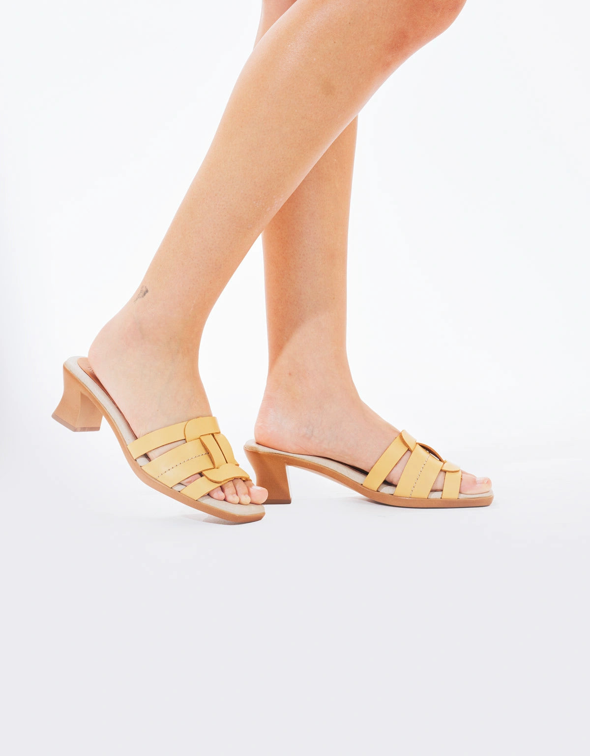 Sandalia Tacón Camel - Dhaka