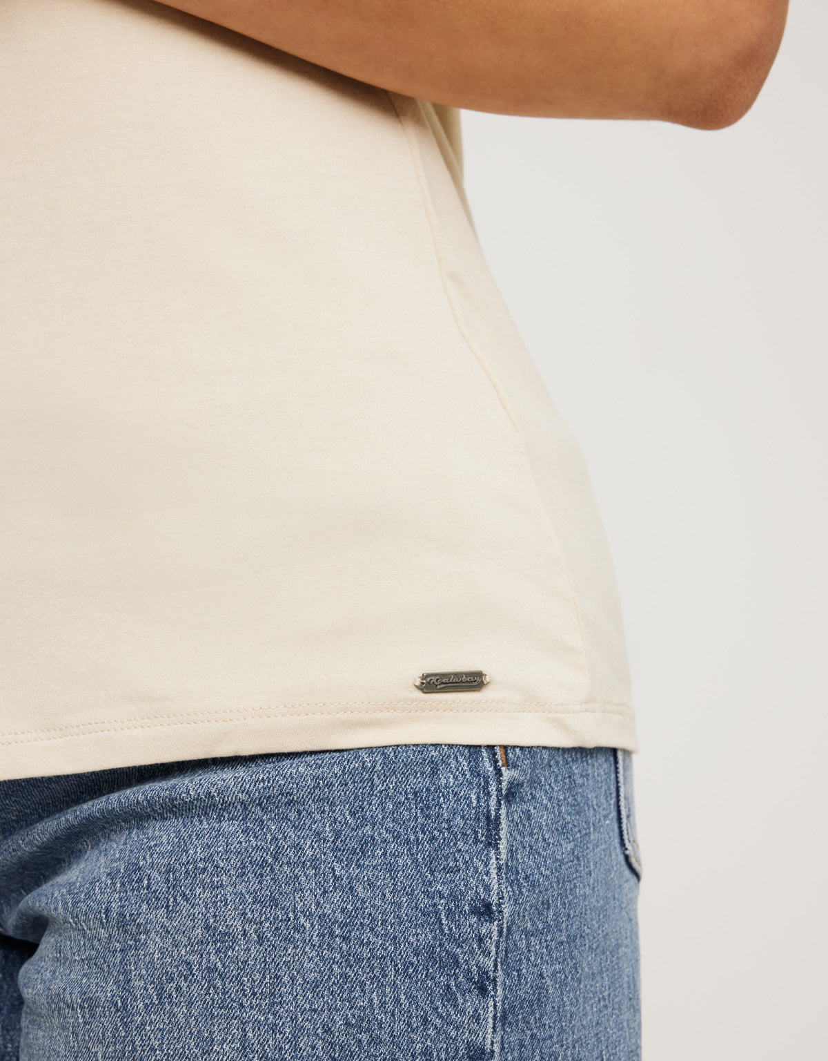 Camiseta Manga Corta - Kanae