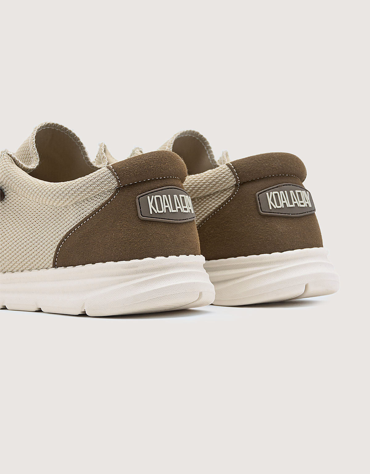 Zapato Casual Wallabee Beige - Laredo