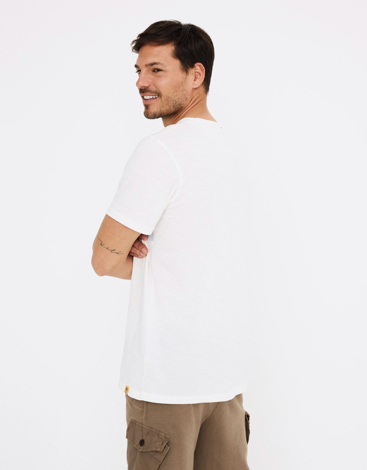 Camiseta blanca estampado rayas algodón 2