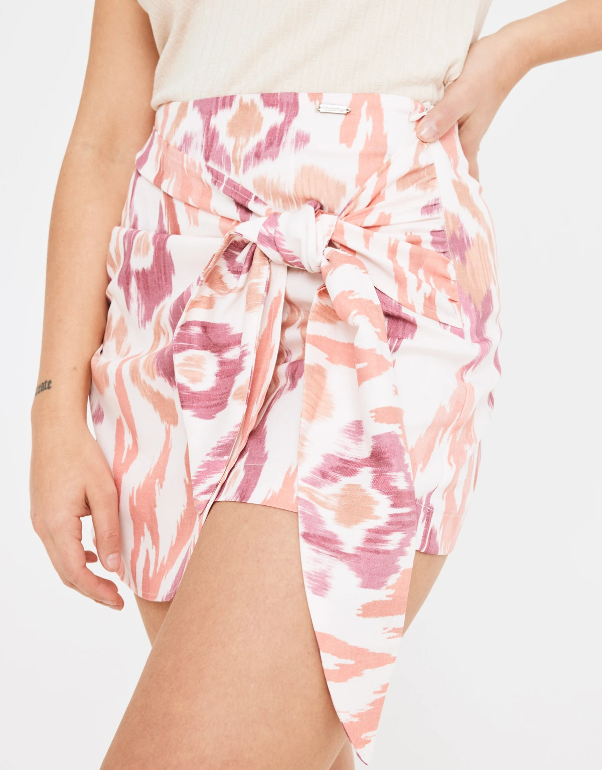 Falda pantalón estampada rosa 3