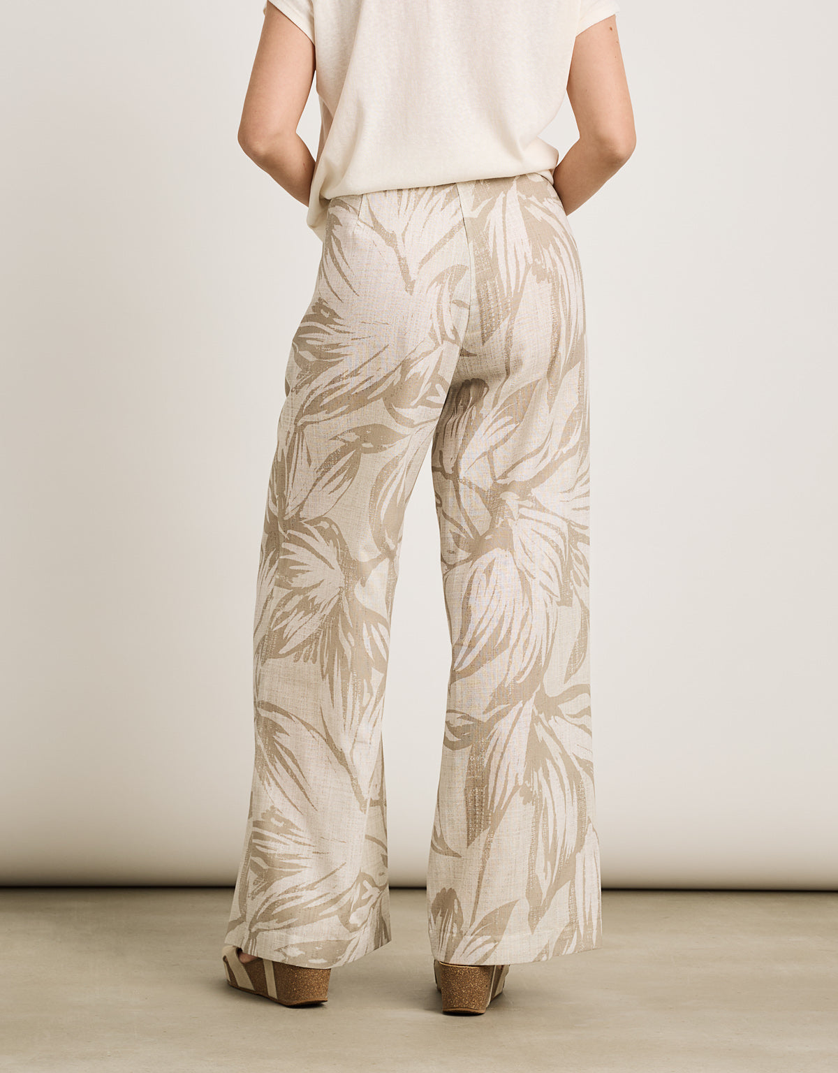 Pantalón Largo Beige - Isfera