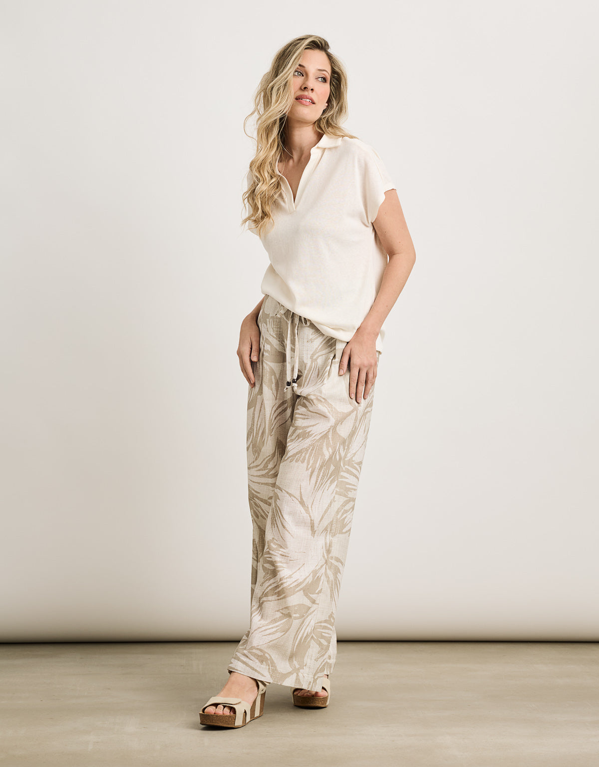 Pantalón Largo Beige - Isfera