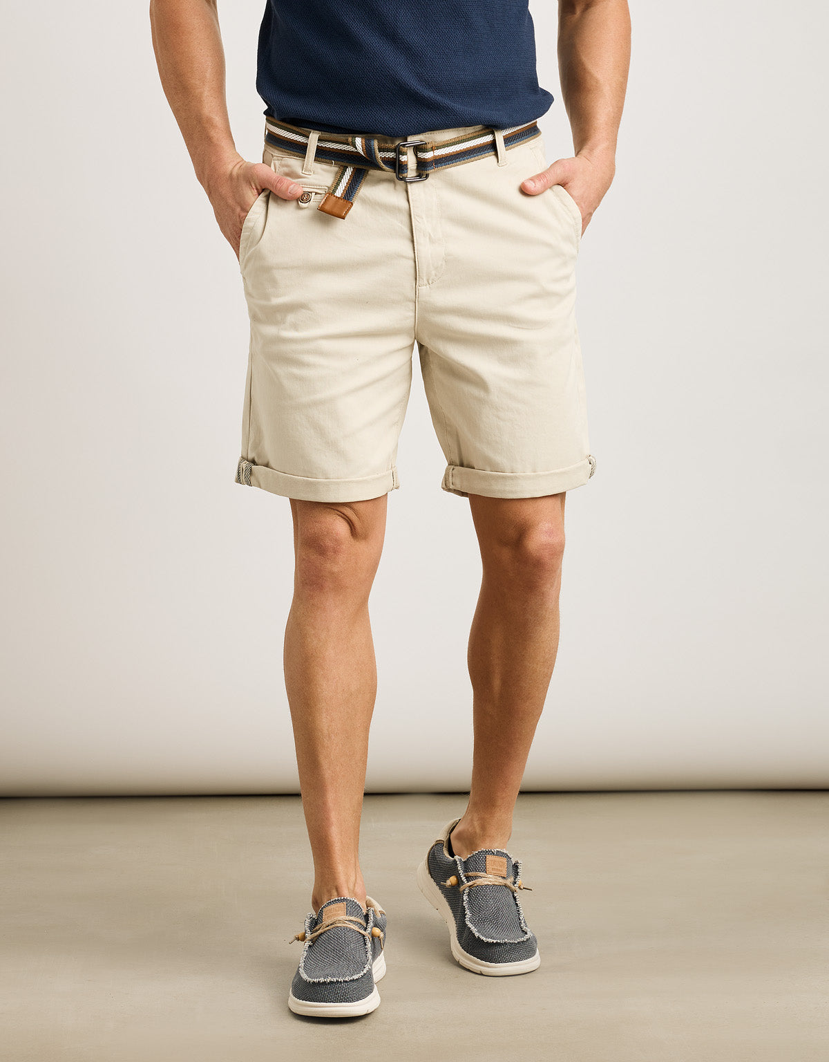 Bermuda Piedra - Esteban