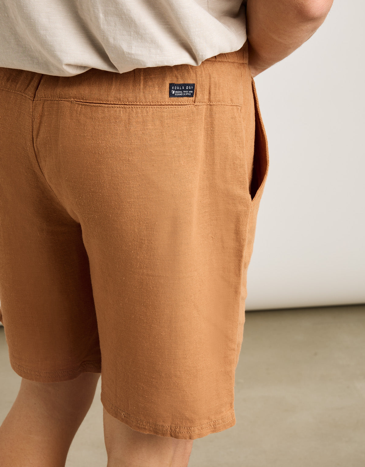 Bermuda Marrón - Mouda 4