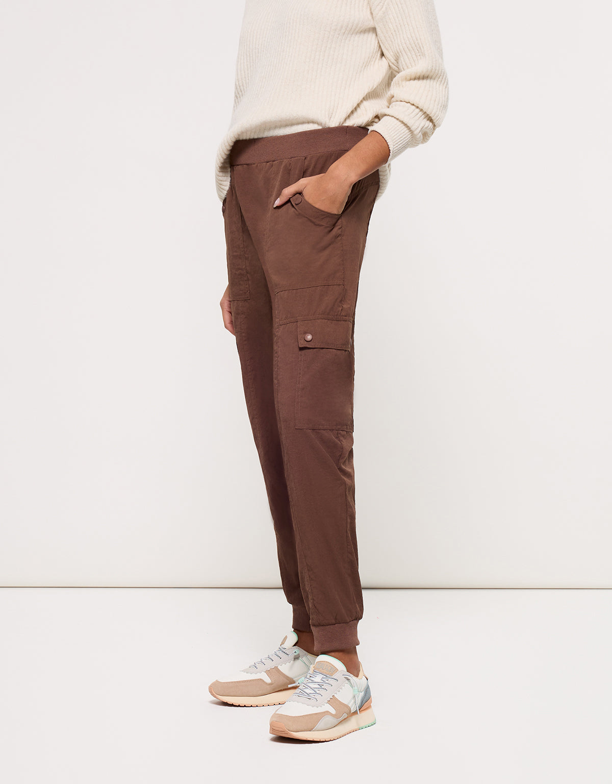 Pantalón Cargo Chocolate - Zuritana 3