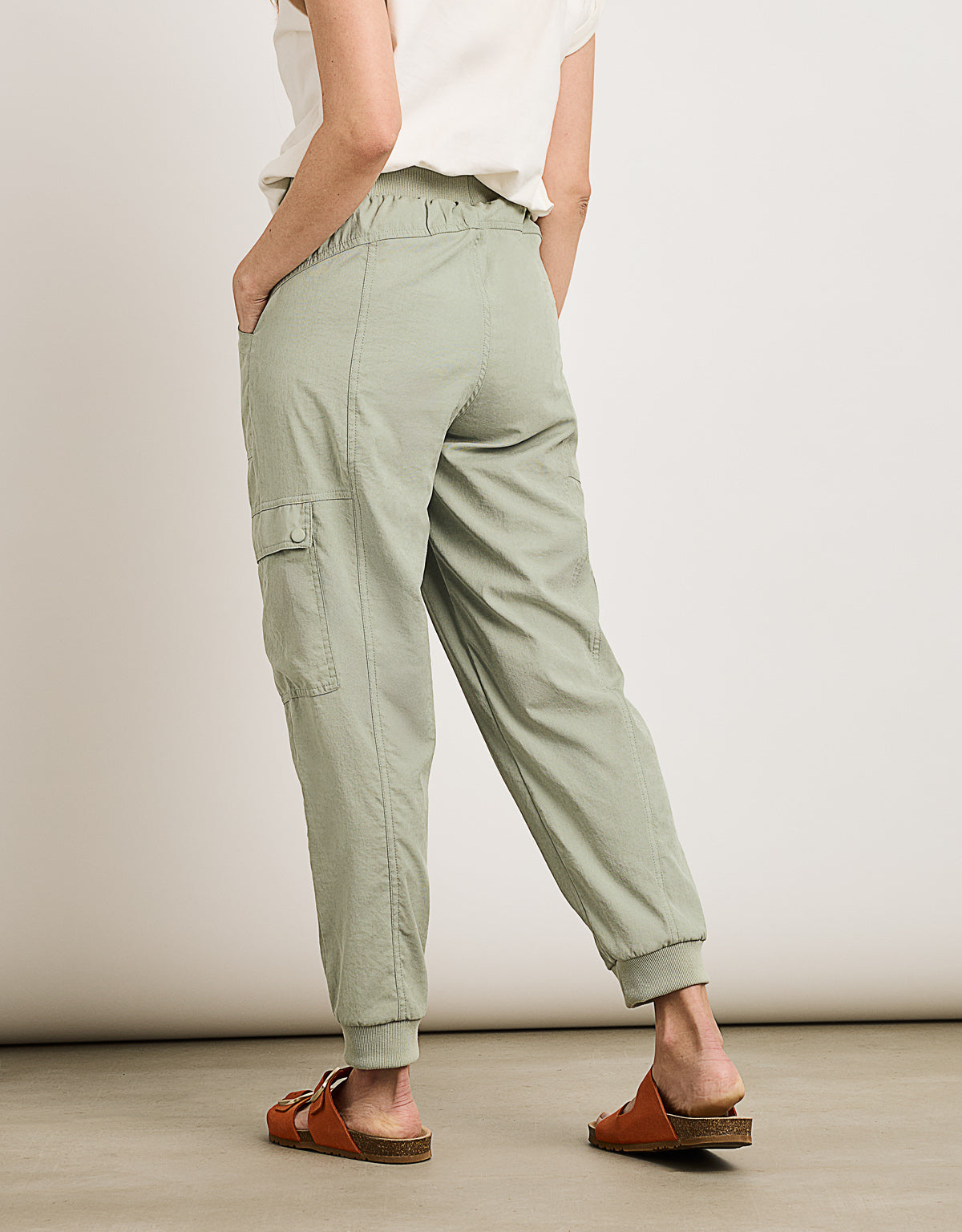 Light Khaki Long Pants - Zuritana