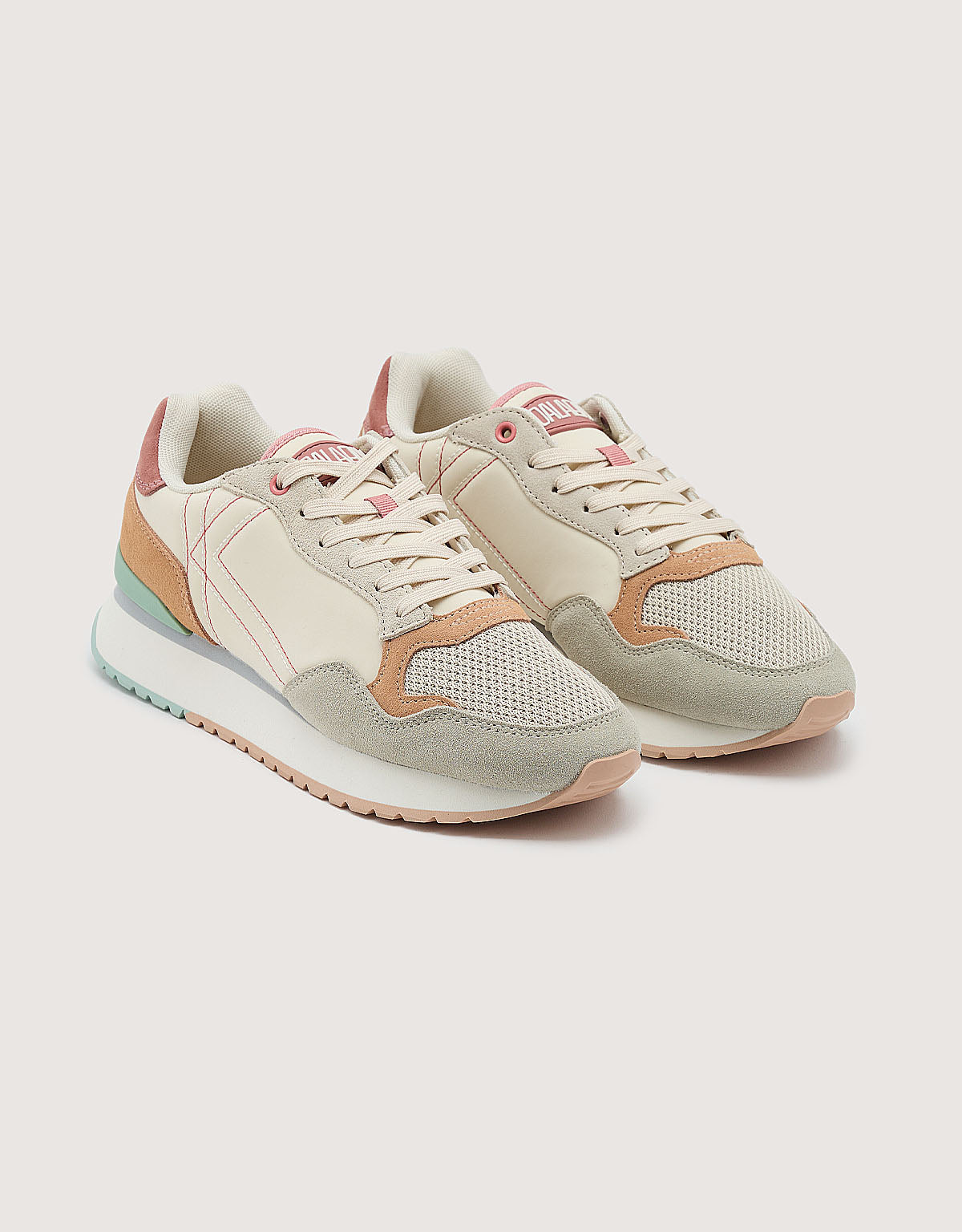 Zapatillas Sneaker Beige - Saturn