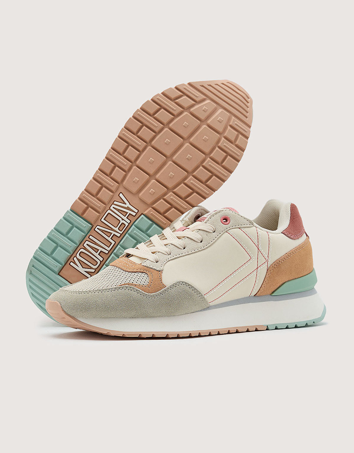 Zapatillas Sneaker Beige - Saturn