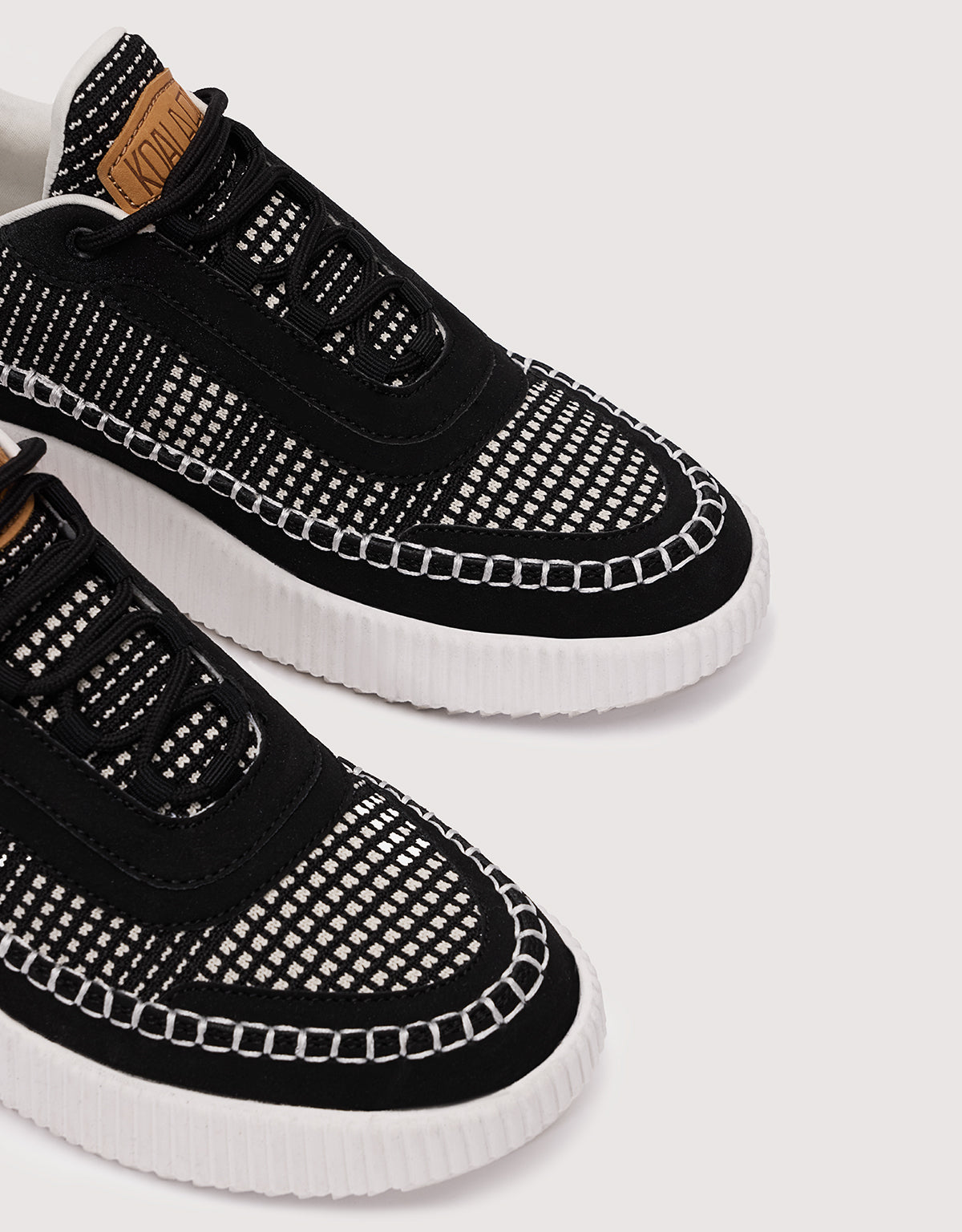 Zapatillas Plataforma Negro - Treviso 3