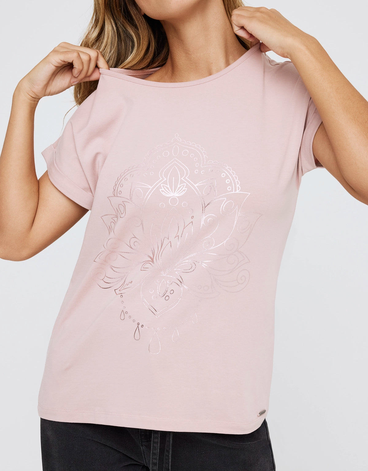 Camiseta Manga Corta Rosa - Kalurta