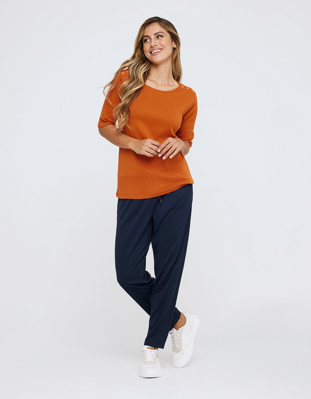 Camiseta Manga Corta Naranja - New Rosaleen