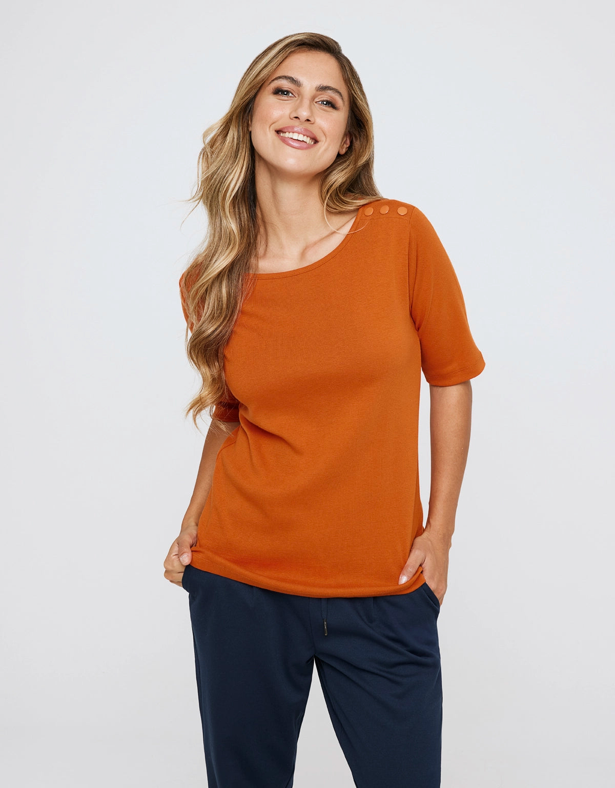 Camiseta Manga Corta Naranja - New Rosaleen