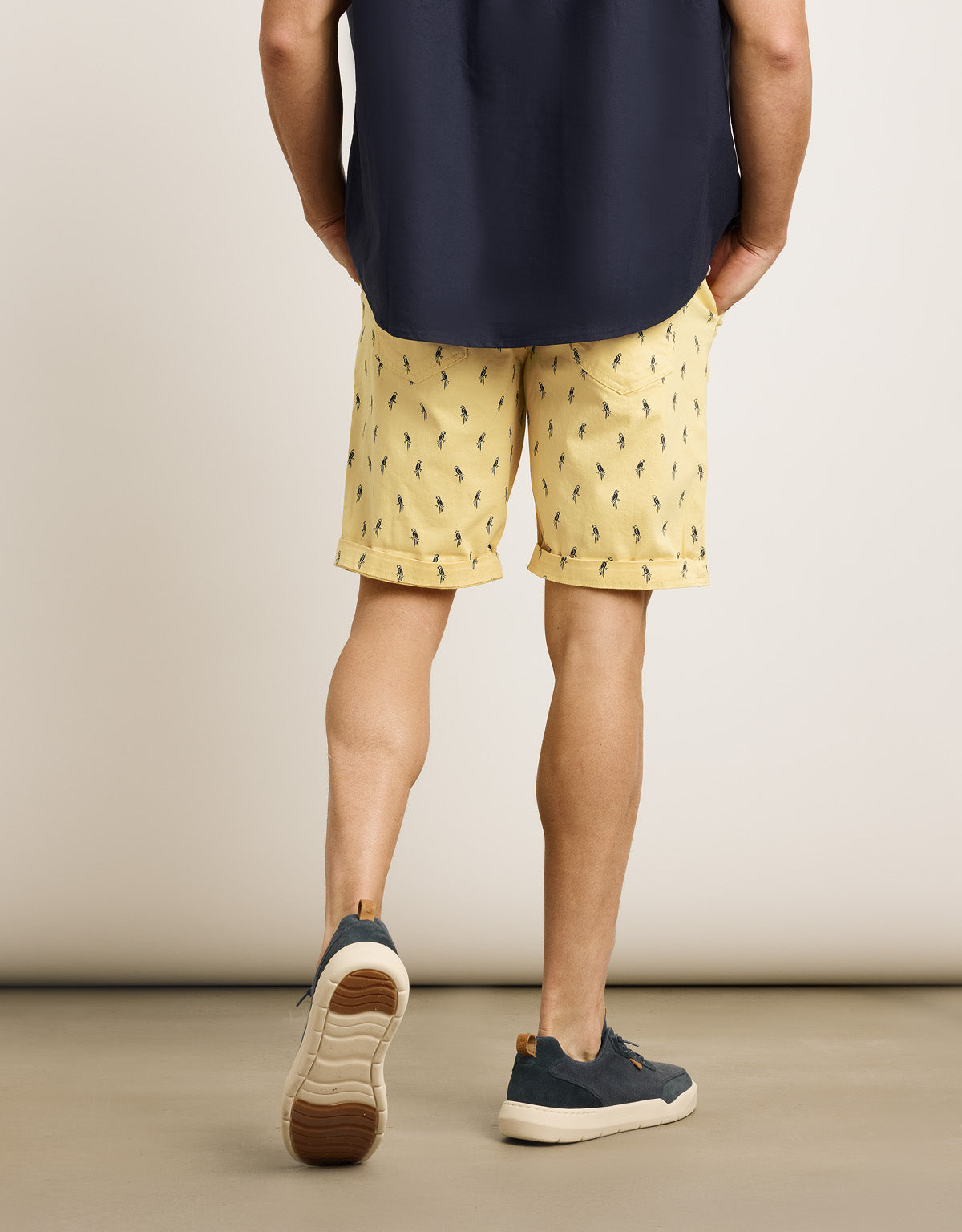 Bermuda Amarillo - Lio 3