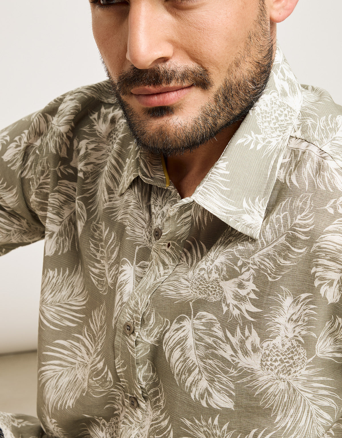 Camisa Manga Corta Caqui Claro - Westworld 5