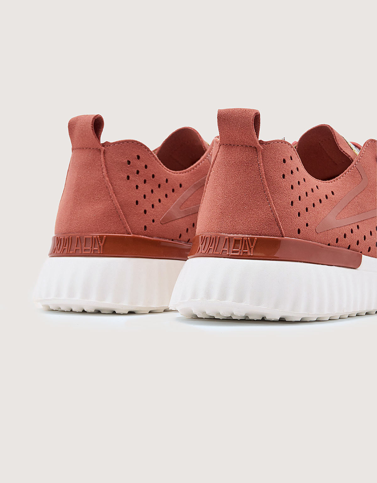 Memory Foam Turnschuhe Rot - Charmy