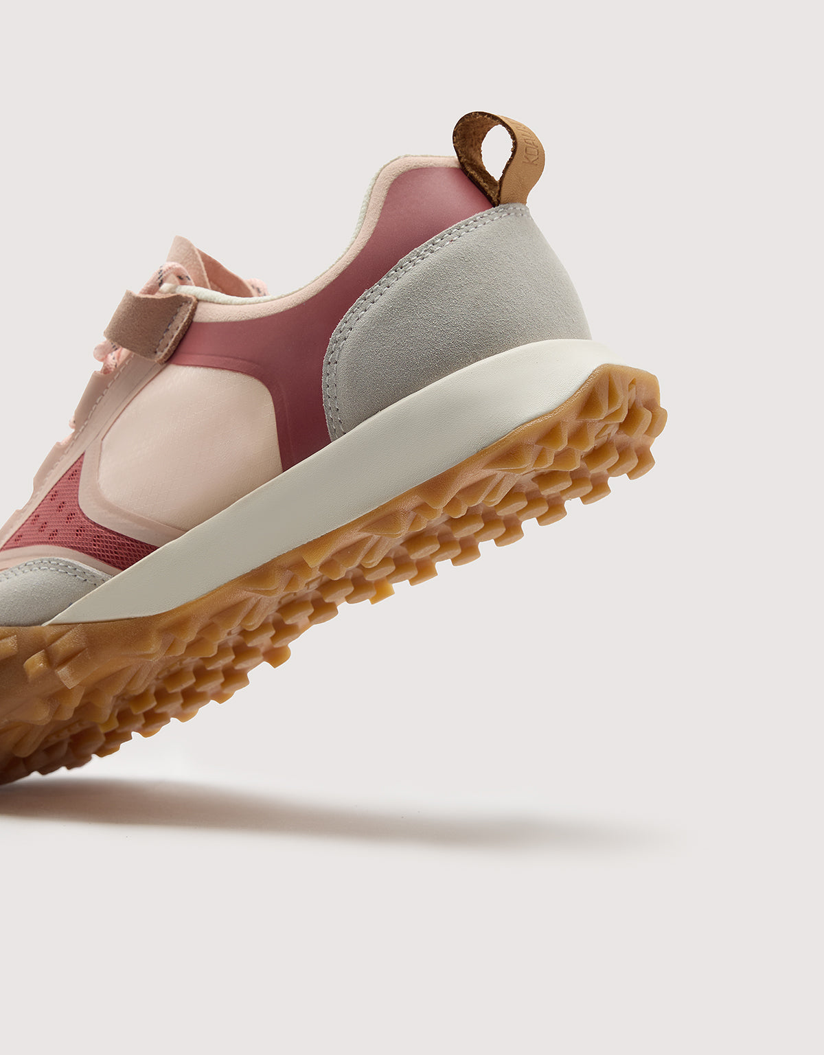 Pink Sneaker - Honaka