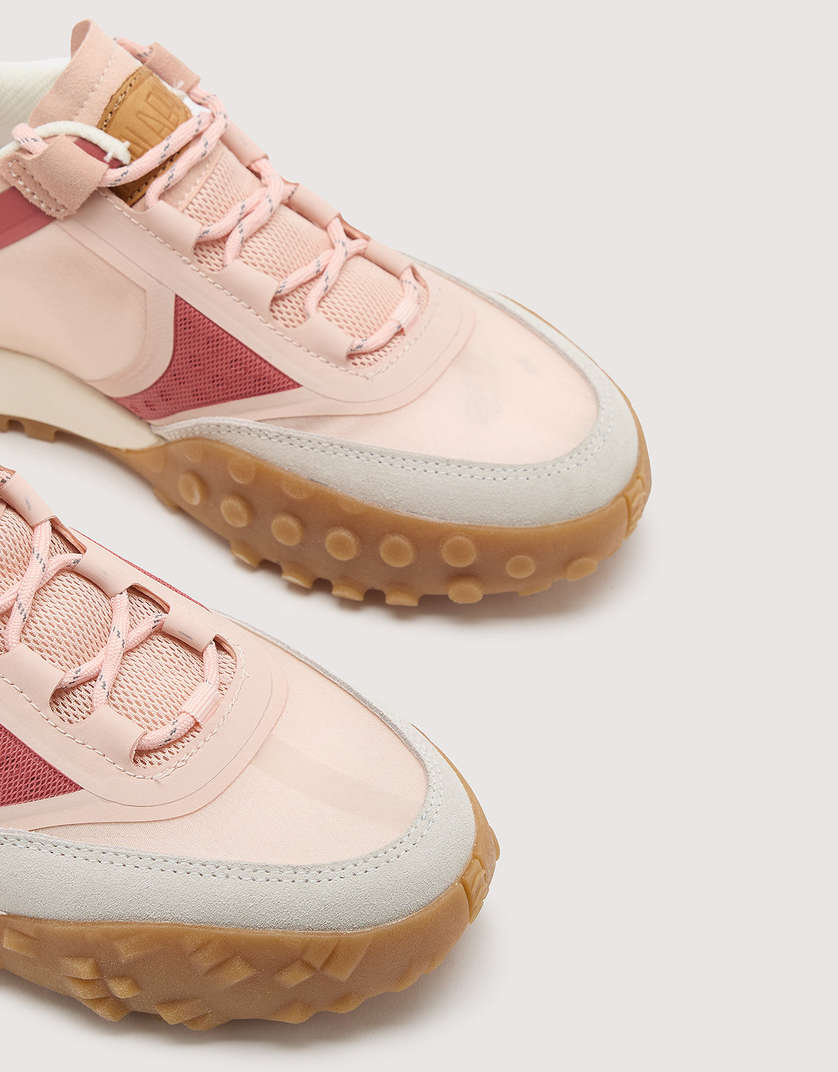 Pink Sneaker - Honaka