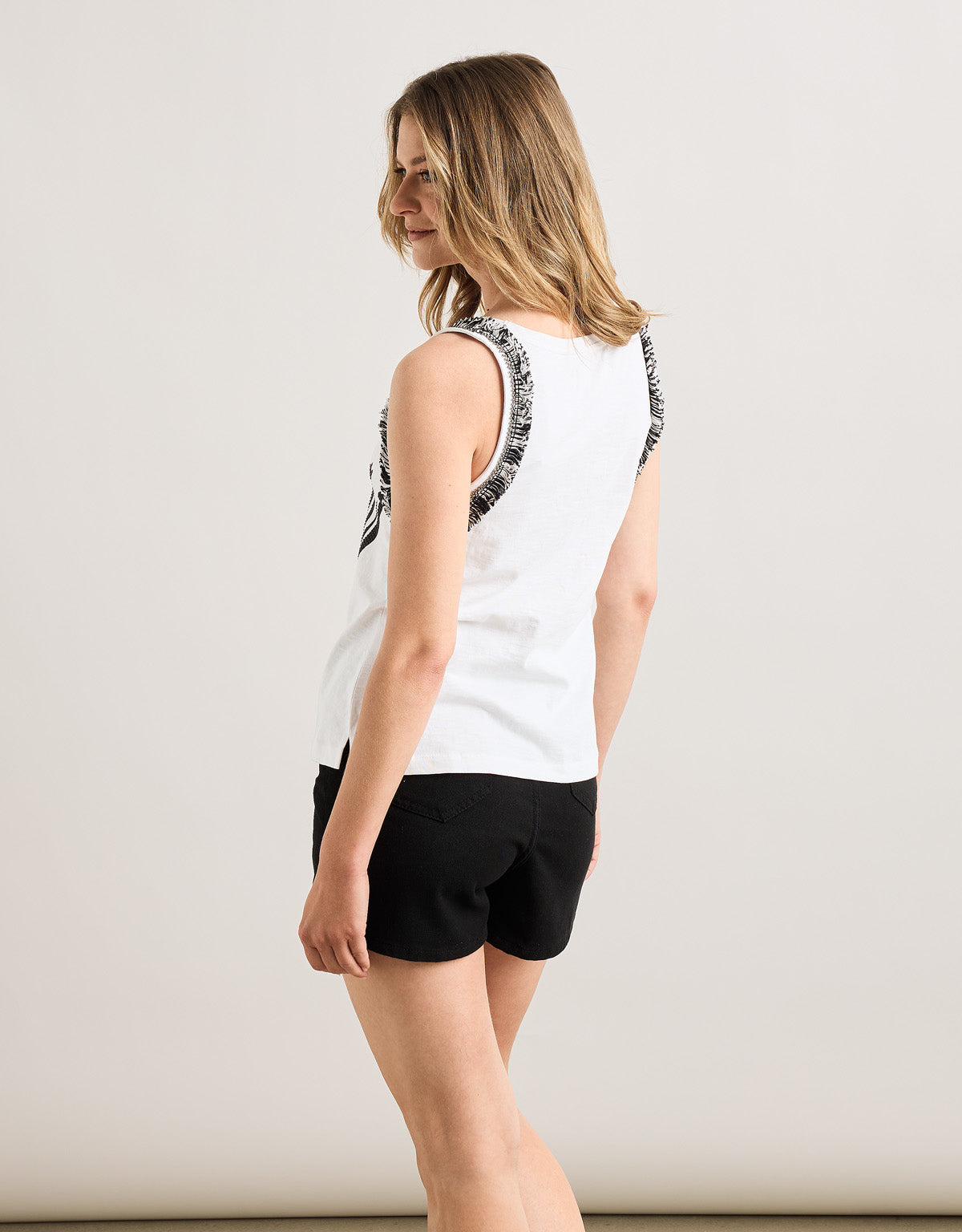 Camiseta Blanca - Vedalia 3