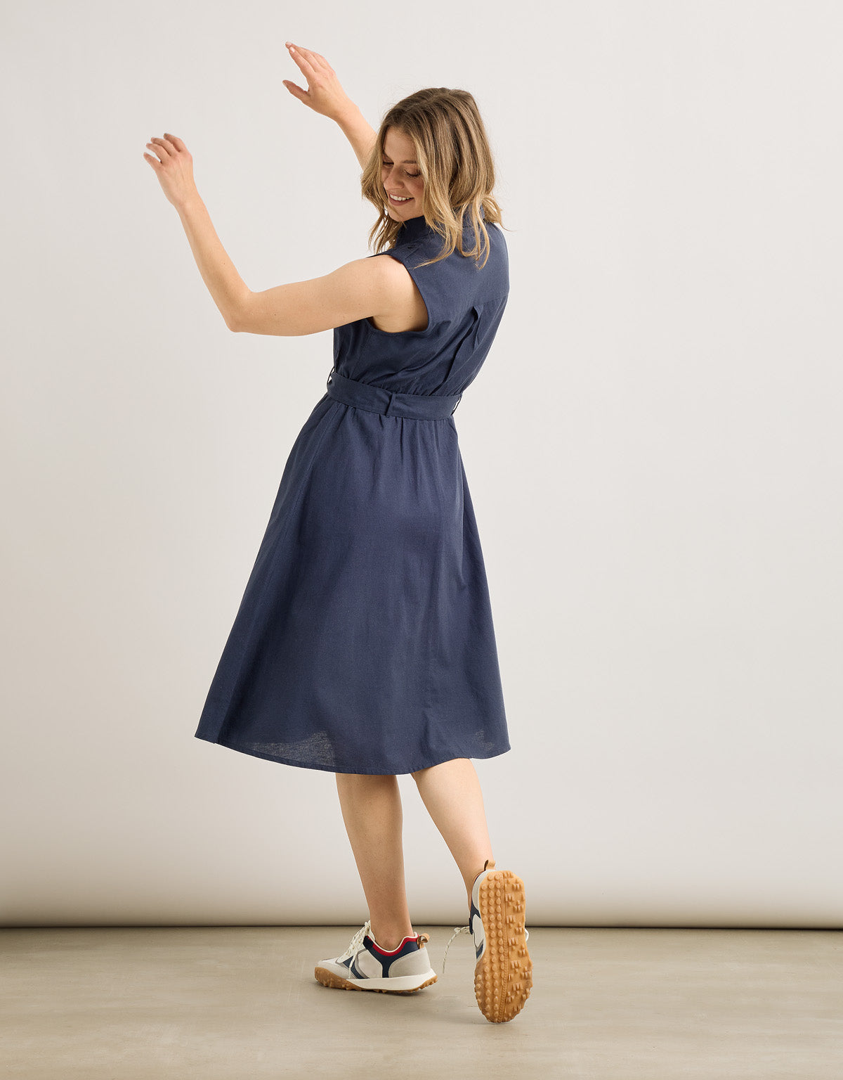 Vestido Midi Azul Marino - Jonix 2