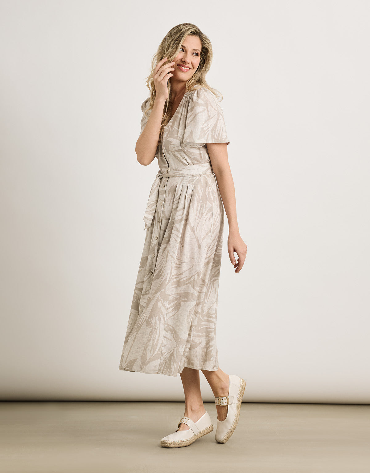 Vestido Midi Beige - Lofta