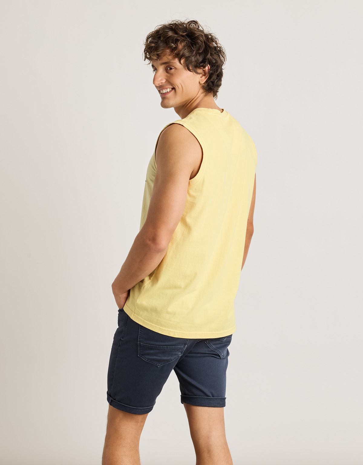 Gelbes Tank-Top - Ranker