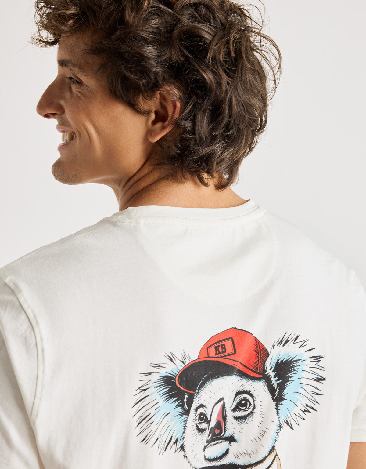 Off-White Short-Sleeved T-Shirt - Kravitz