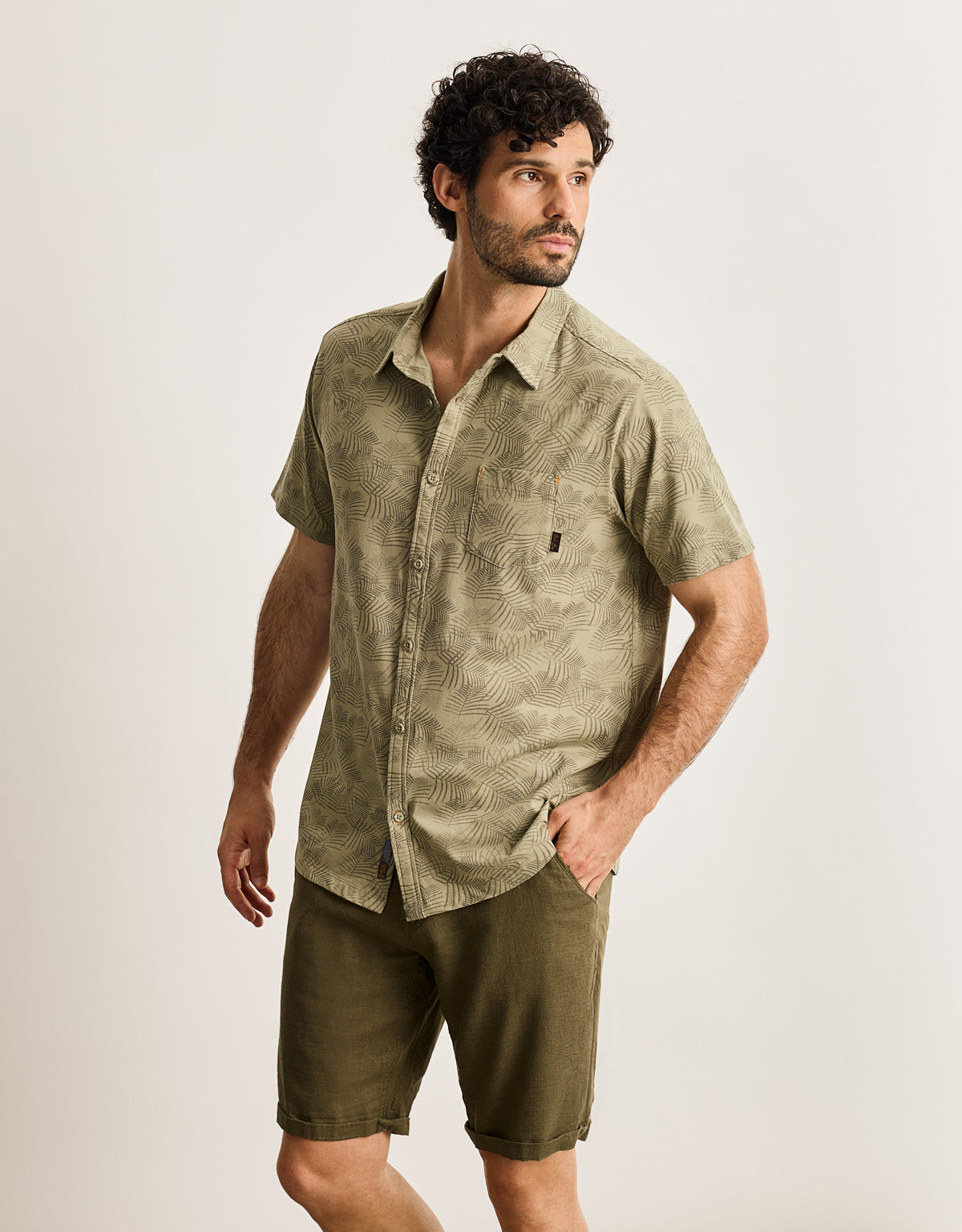 Camisa Manga Corta Kaki - Zendaya