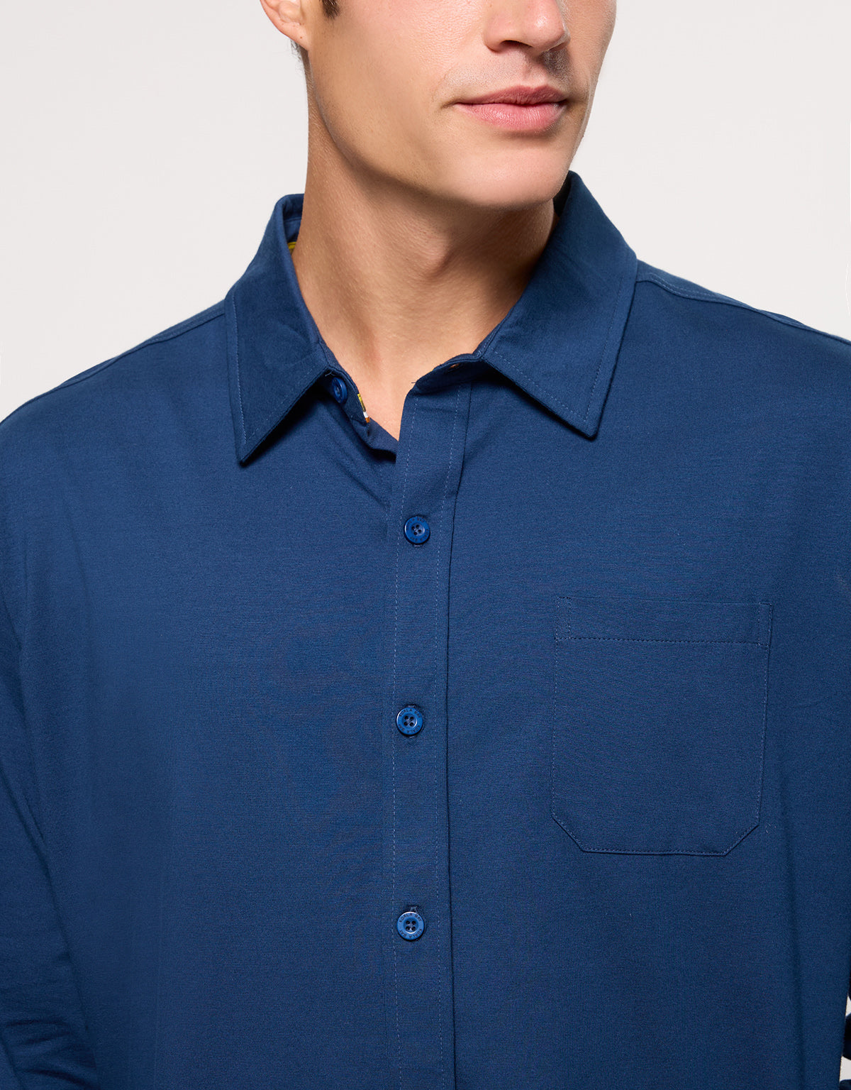 Langarmhemd in Marineblau – Niana