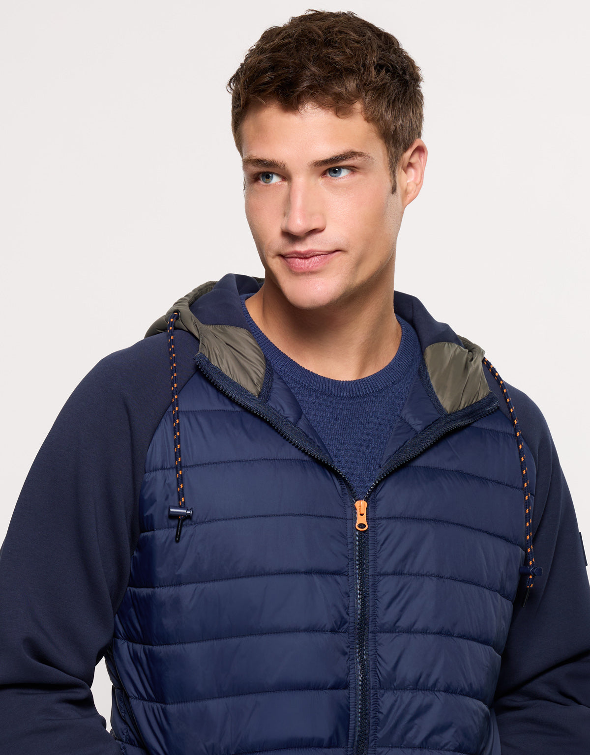 Chaqueta con Capucha Azul Marino - Nuni 2