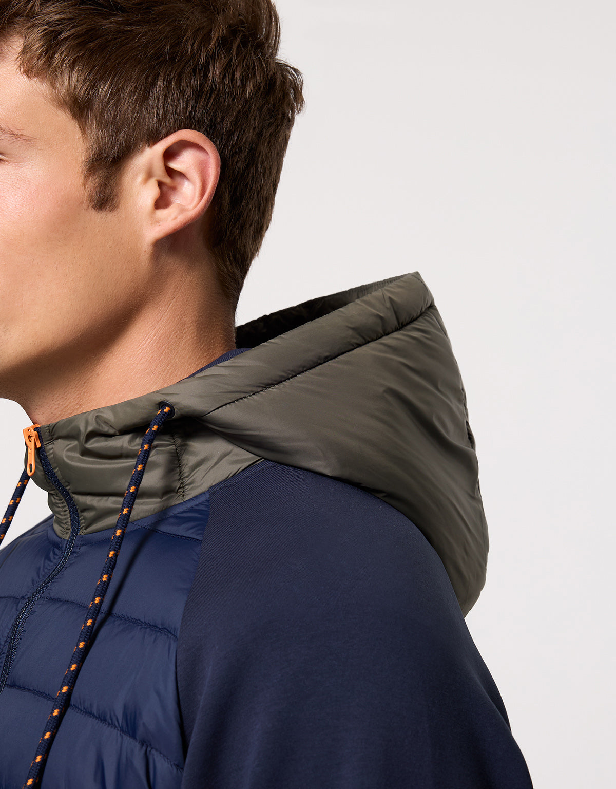 Chaqueta con Capucha Azul Marino - Nuni 8