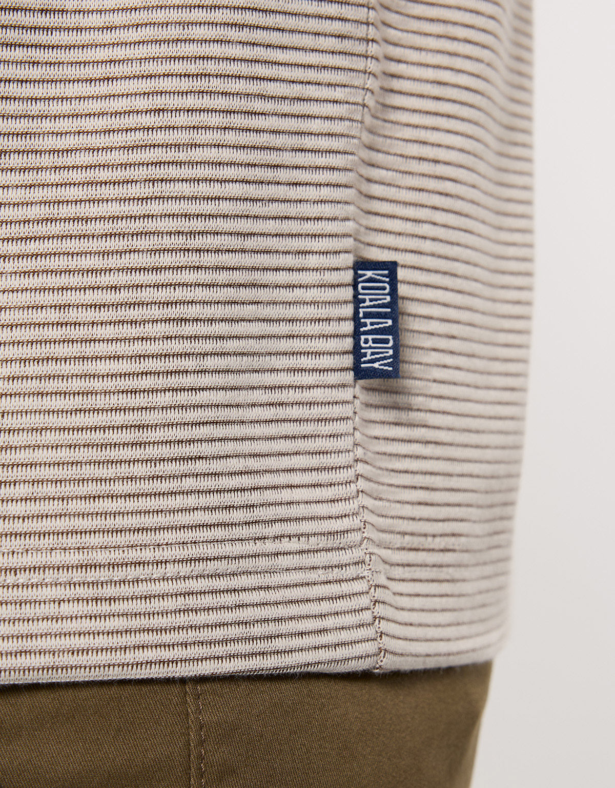 Camiseta Manga Corta Off White - Ohio 6