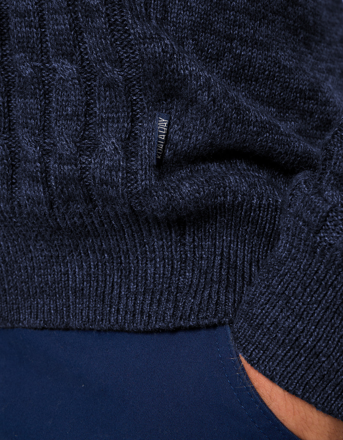 Marineblauer Pullover – Delaware