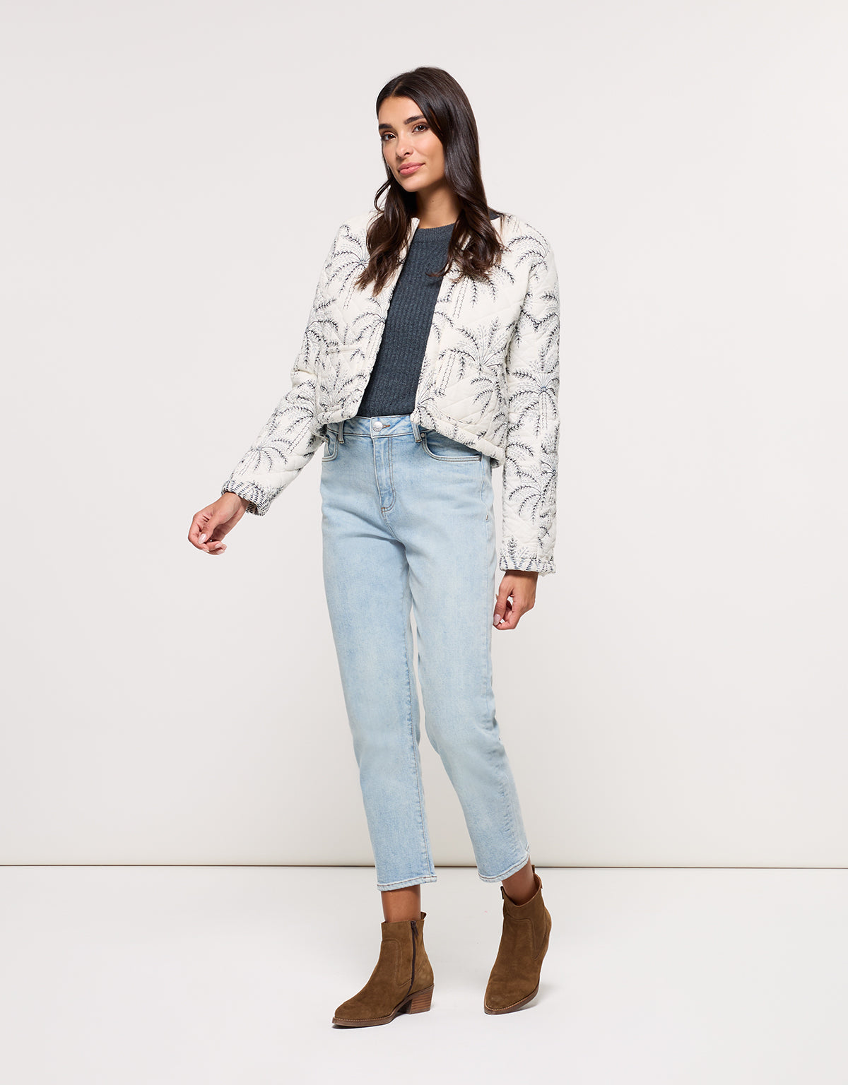 Chaqueta Blanca - Emberet 6