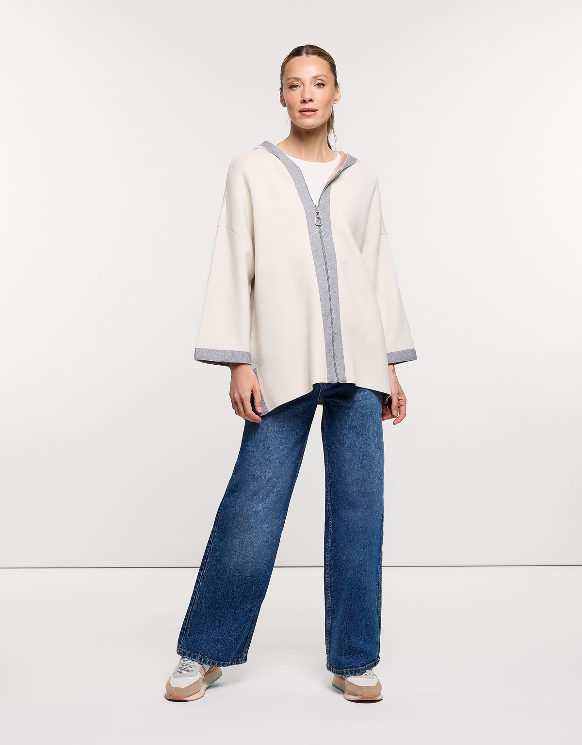 Chaqueta Poncho Blanca - Melbina 7