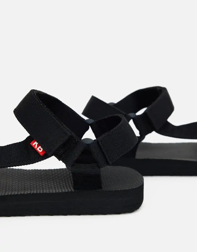 Cangrejera Trekking Woman Negro by Koala Bay