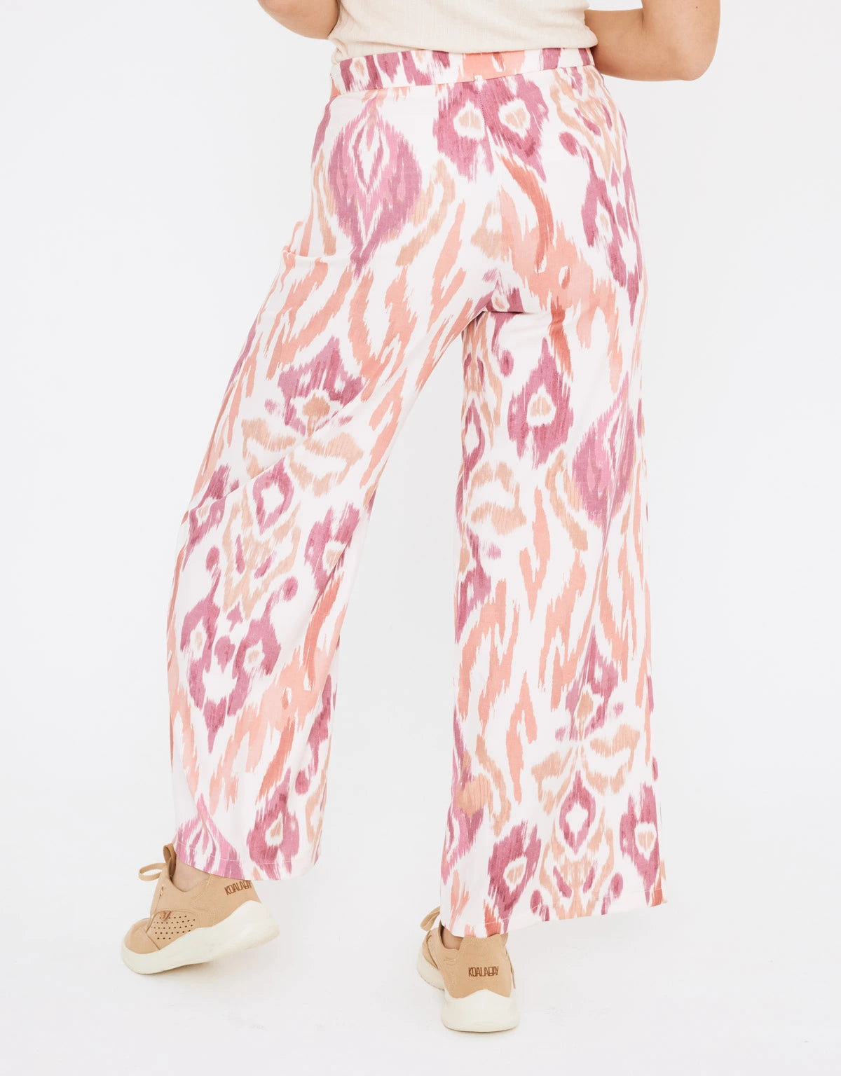 Pantalón satinado estampado 2