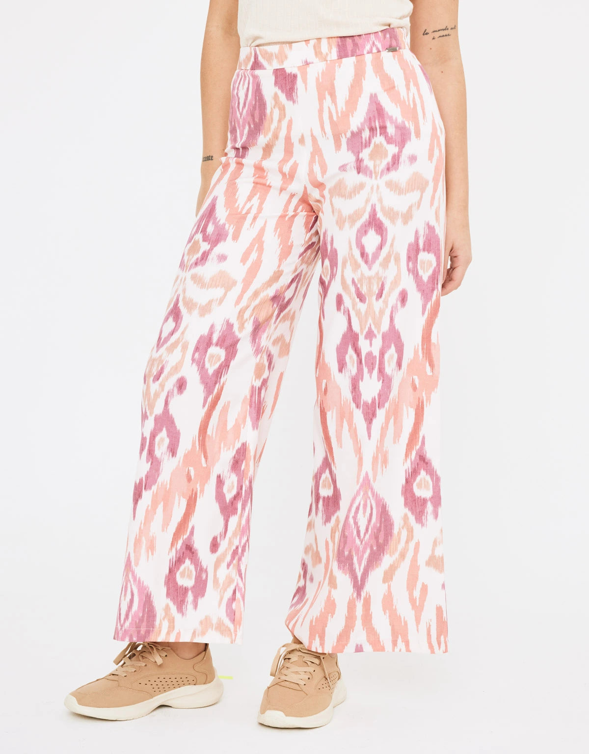 Pantalón satinado estampado