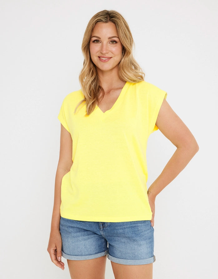 Camiseta Básica Cuello Pico - Imara