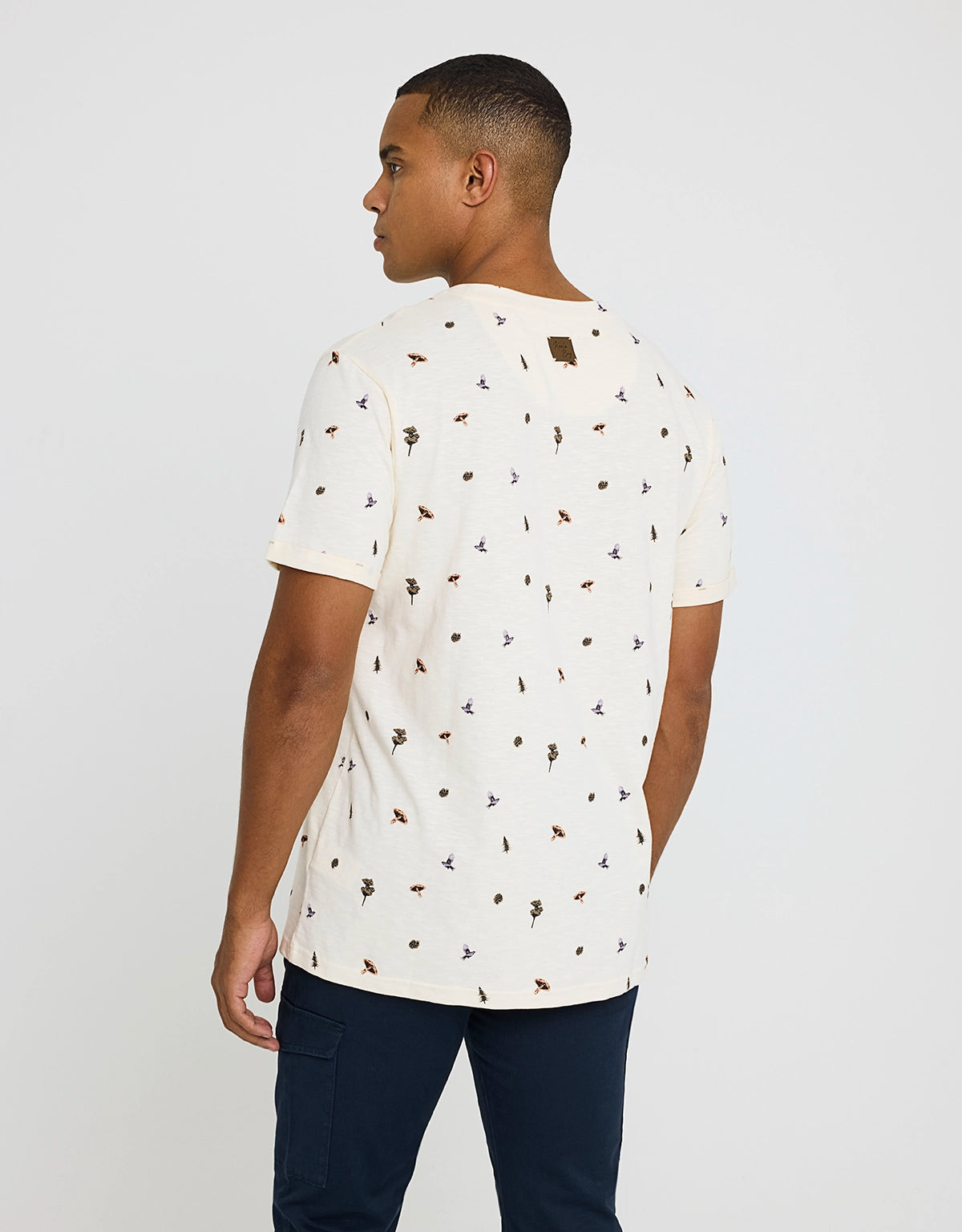 Camiseta Manga Corta Estampado - Birdmush 