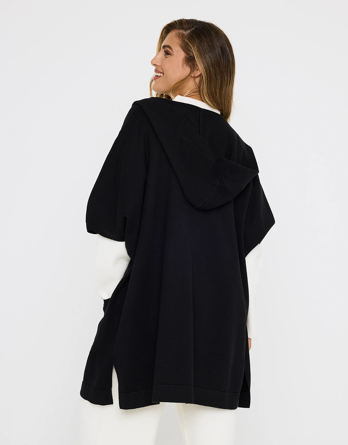 Poncho Abierto Negro - Alfonti 