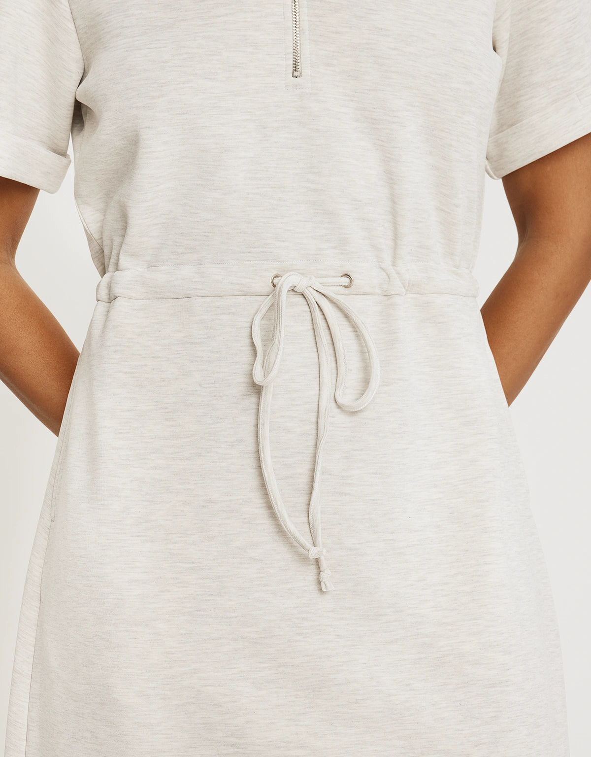 Vestido Corto Gris - Rissen 