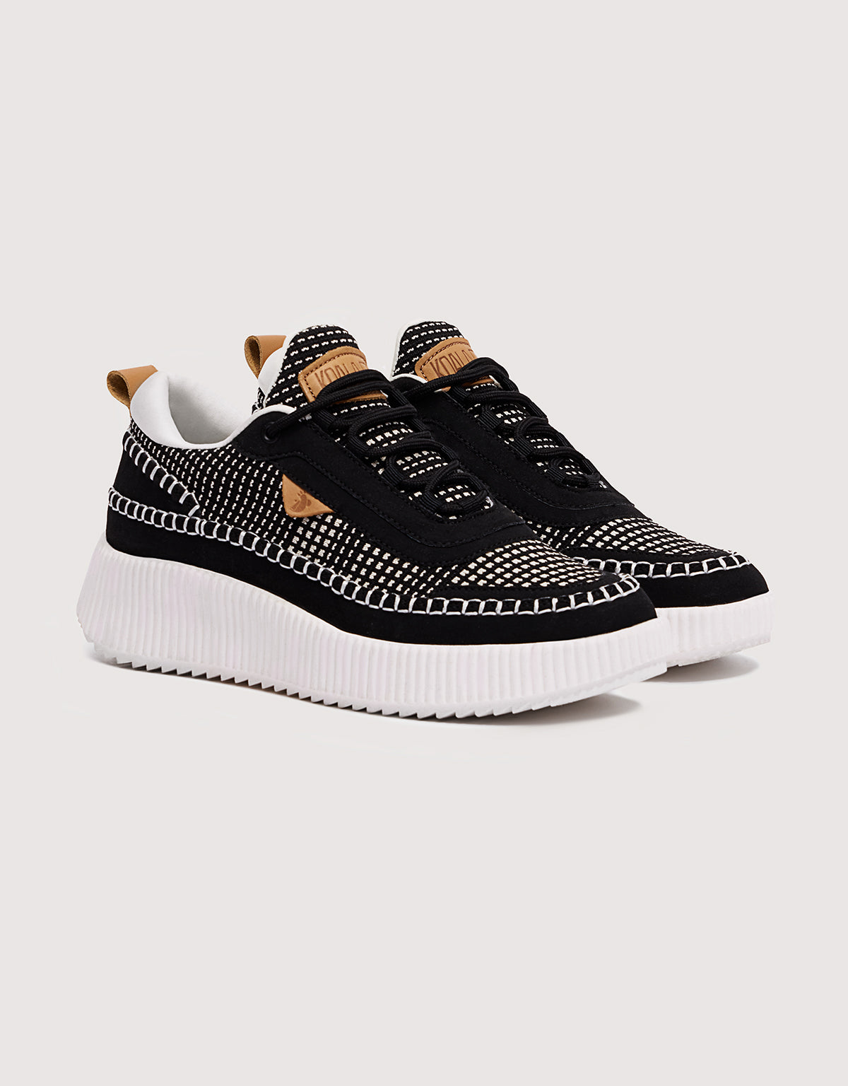 Zapatillas Plataforma Negro - Treviso 2