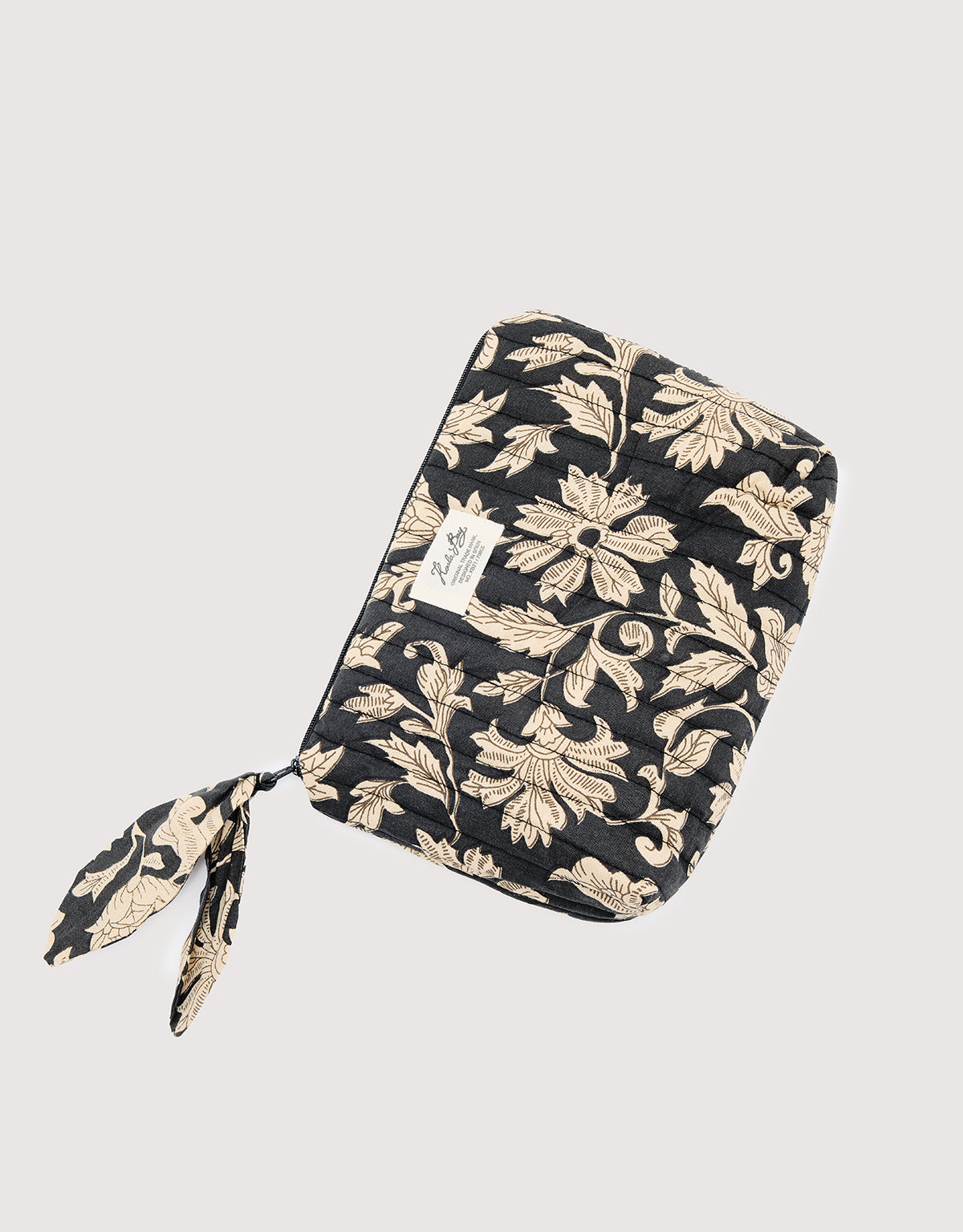 Neceser Negro - Lumeria 6