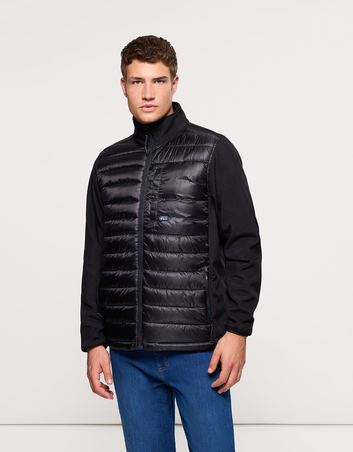 Chaqueta Negra - Ateila