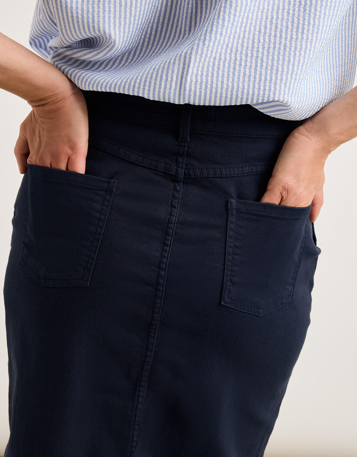 Falda Midi Azul Marino - Dresling 5