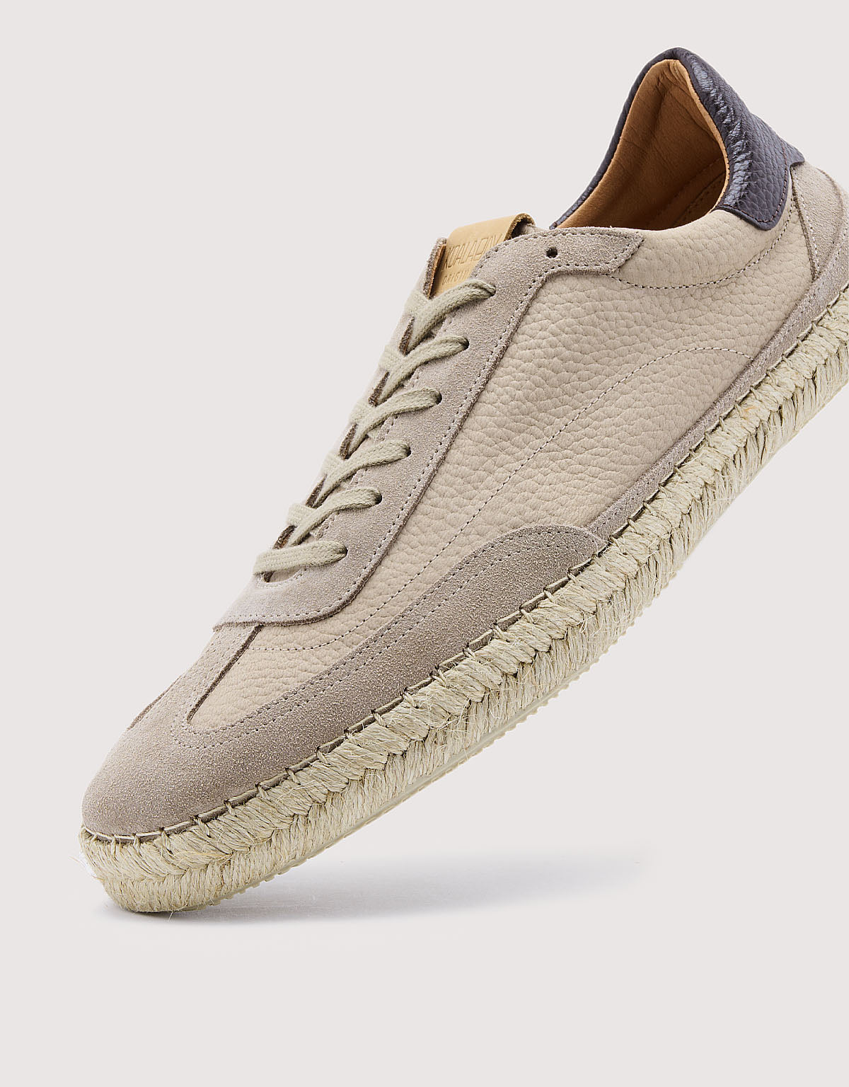 Taupe Espadrilles - Odiseo